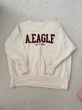 Oversized American eagle crew neck